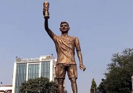 World’s largest Lionel Messi statue unveiled in India