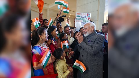 PM Modi receives warm welcome by Indian diaspora in Jordan