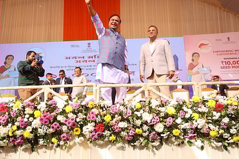 Image of Assam Chief Minister Himanta Biswa Sarma at the major public meeting held at Abhaypur Playground in Moran