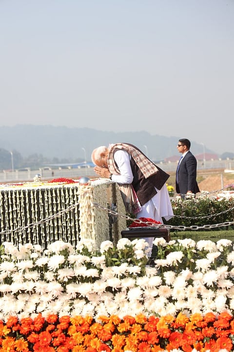 PM Modi Pays Tribute to Martyr Khargeswar Talukdar at Swahid Smarak Kshetra in Guwahati
