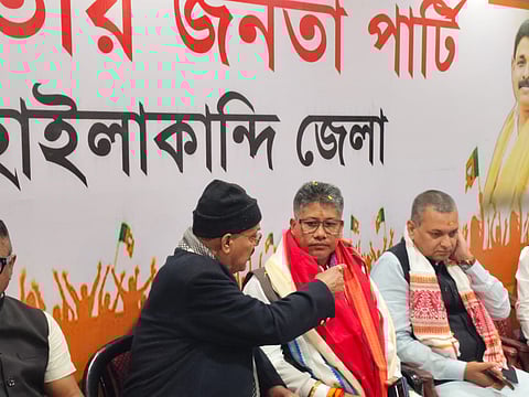 Image of Assam Minister Pijush Hazarika at Hailakandi meeting