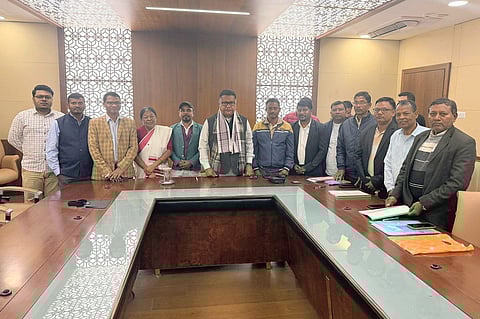 Ranoj Pegu Meets Adivasi Leaders at 