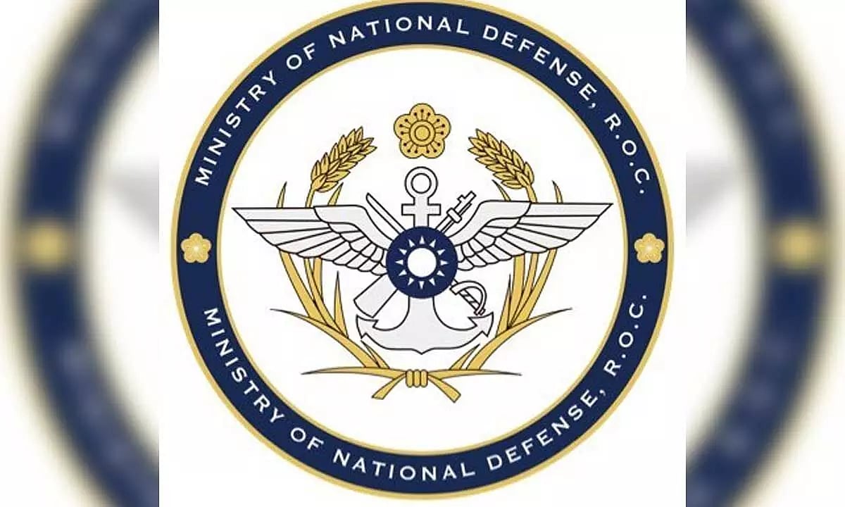 Taipei says over 200 aircrafts flew around Taiwanese territory