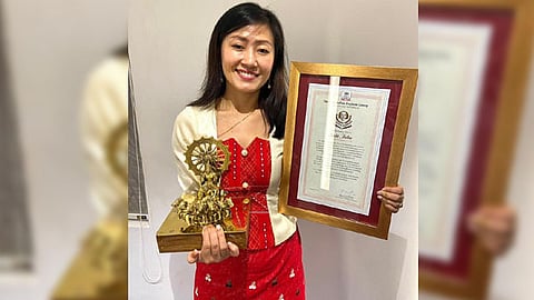 Arunachal CM Khandu congratulates writer Subi Taba on winning literary award