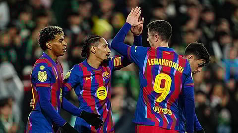 FC Barcelona and Valencia secure Copa del Rey quarterfinal berths