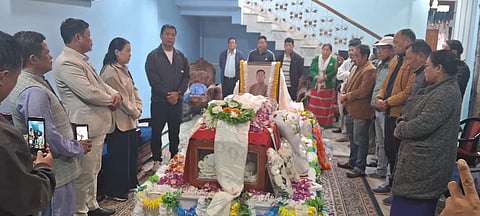 Pema Khandu Mourns Demise of Former Arunachal Minister Takar Marde
