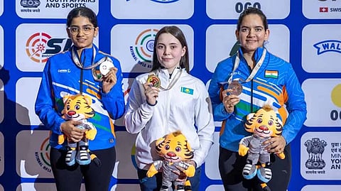 Asian Championship: Aakriti wins 50m 3 Positions silver, Anjum gets bronze