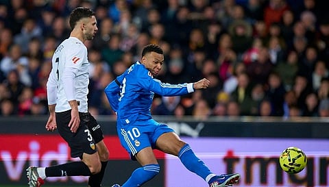 Real Madrid win in Valencia, Betis take Copa revenge in La Liga