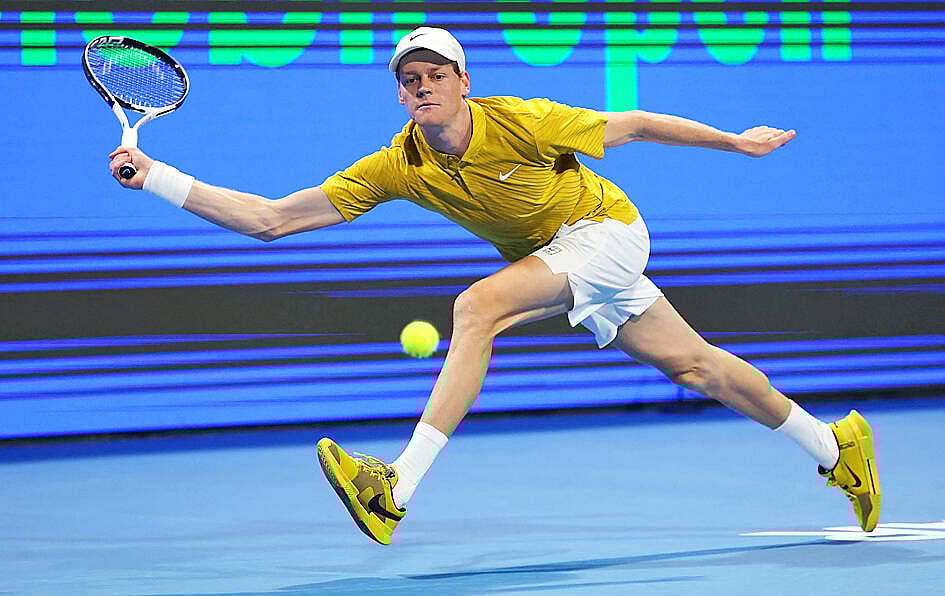 Jannik Sinner cruises past Tomas Machac in Qatar Open