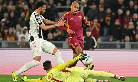 Serie A: Juventus play out 3-3 draw against Roma; AC Milan beat Cremonense