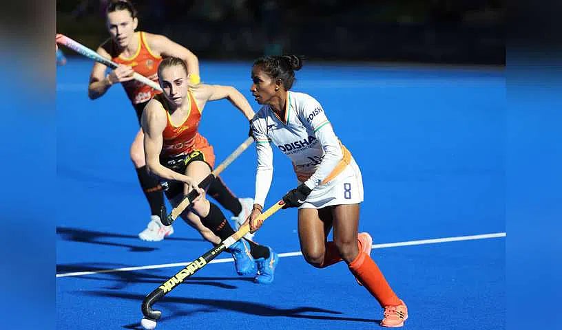 Nikki Pradhan Achieves 200 International Caps in Women's Hockey