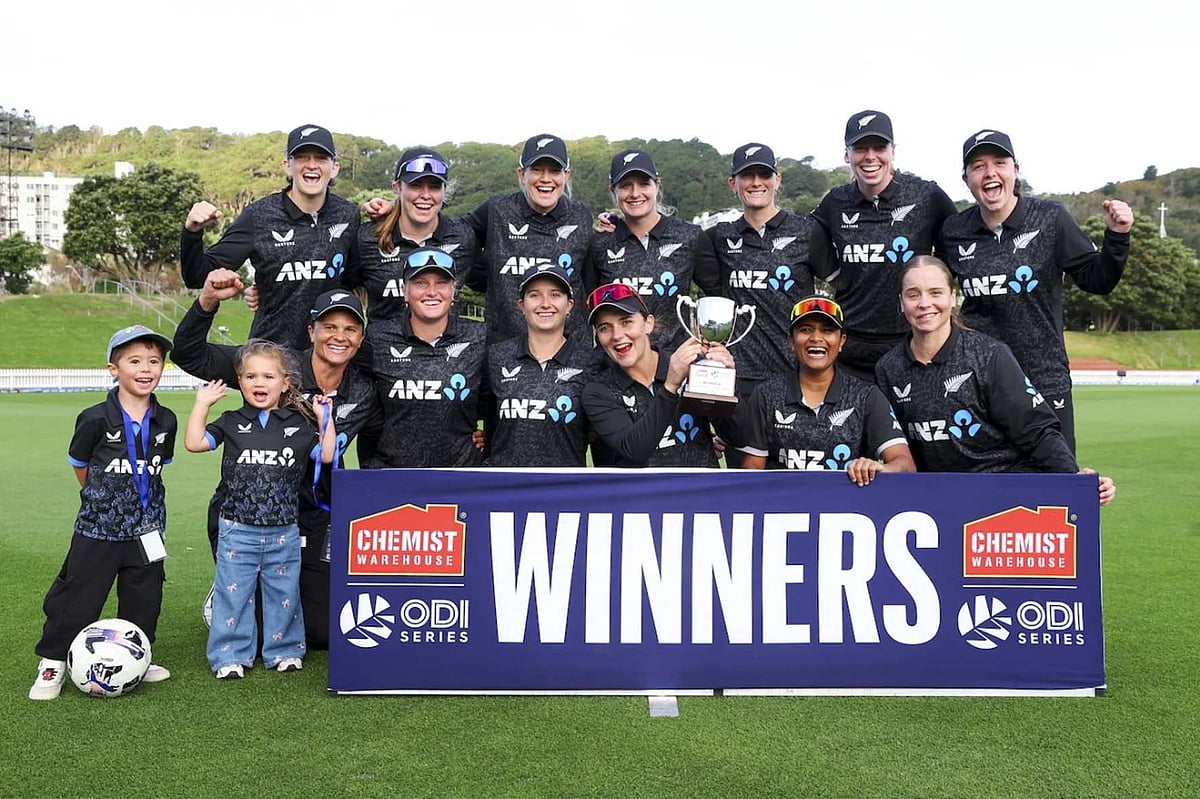 New Zealand Women Clinch ODI Series 2-1 vs South Africa as Green Hits Ton, Mair Takes Five Wickets in Wellington