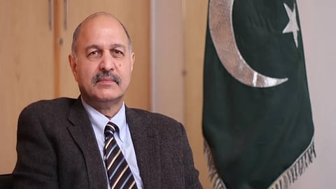 Mushahid Hussain
