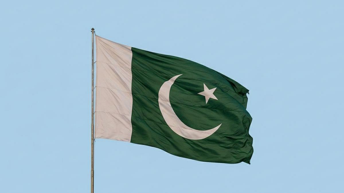 Pakistan dreams of economic rescue, pins fresh hopes on Makkah defence pact: Report