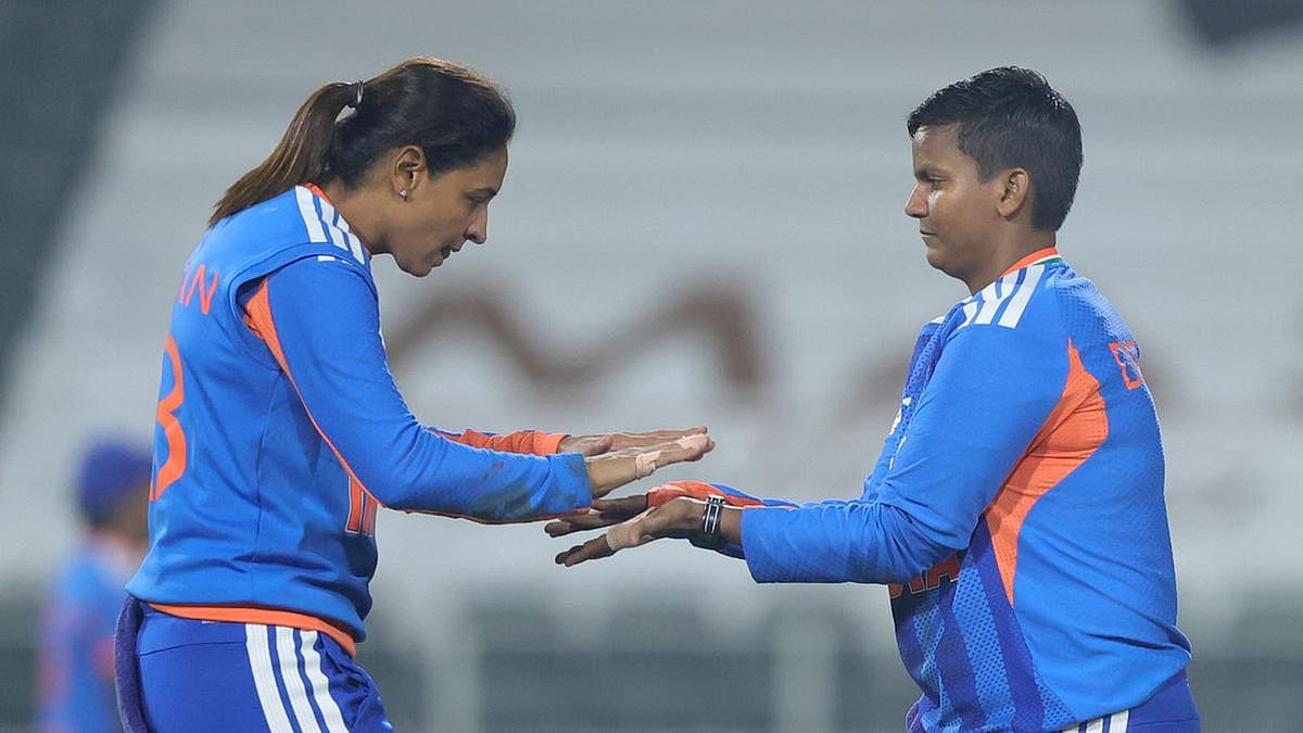 Deepti Sharma’s all-round brilliance helps India clinch 14-run win over South Africa