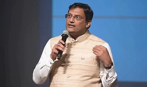 HDFC AMC Chief