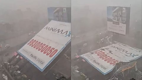 Rooftop hoardings