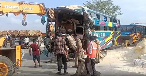  Bus Rams 