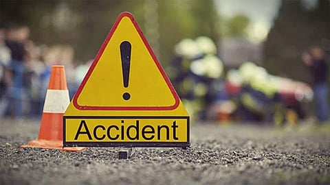 Guwahati: Driver Crashes into Vehicles and Workers on Ganeshguri Flyover