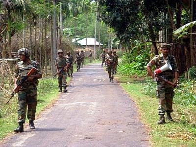 Tension Erupts in Assam’s Sonari After Alleged Armed Intrusion from Nagaland