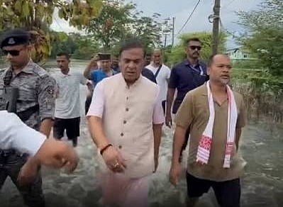 Akhil Gogoi Praises CM Himanta Biswa Sarma For Paddling Through Floodwaters In Sivasagar