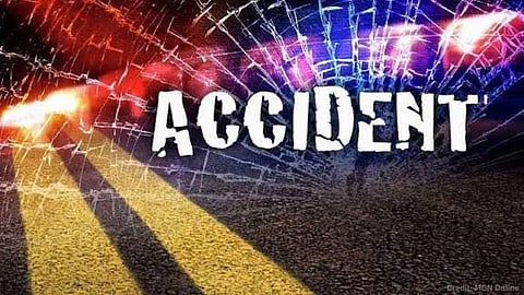 Late Night Accident: Bolero Crashes Into Parked Trailer  In Boragaon