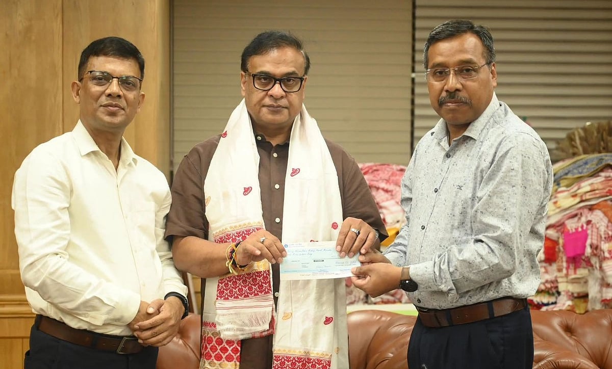 Cotton University Donates Rs 5 Lakh to Assam CM’s Relief Fund for Relief and Rehabilitation