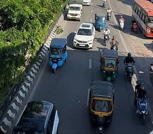Massive Traffic Congestion Reported on Routes to Zubeen Khetra