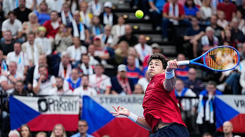 Shelton suffers second Davis Cup defeat as Czechia oust USA; Austria advance to final eight