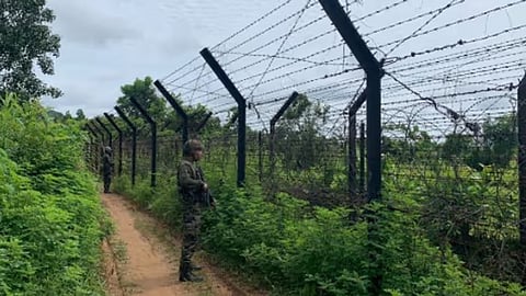 Mizoram’s Lawngtlai Administration Calls for Stricter Surveillance Along Myanmar Border