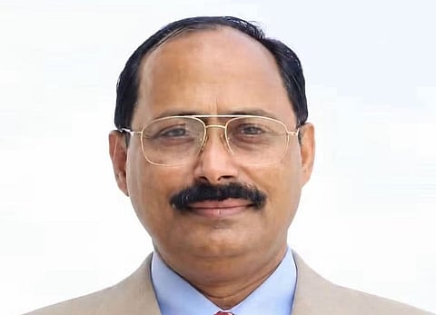 Dr Narayan Upadhyay
