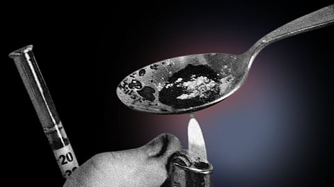 Suspected Drug Peddler Arrested With 25 Heroin Containers Near Kamakhya Railway Station
