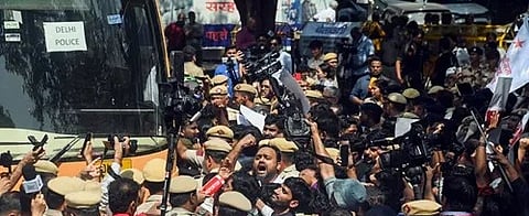 Delhi Police Detains Over 700 Protesters Near Jantar Mantar