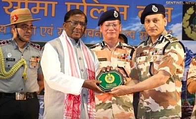 Governor Acharya celebrates "Himveers" at Don Bosco University's border security conclave

