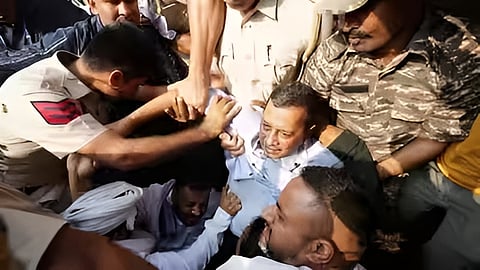 CJP Protest: Arvind Kejriwal Detained by Delhi Police 