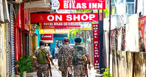 CJM Court sets strict safety conditions for police custody after defense raises fears of a staged "encounter"