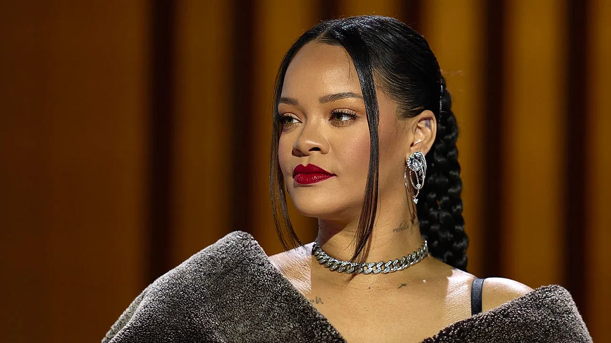 Rihanna teases fans with new album details