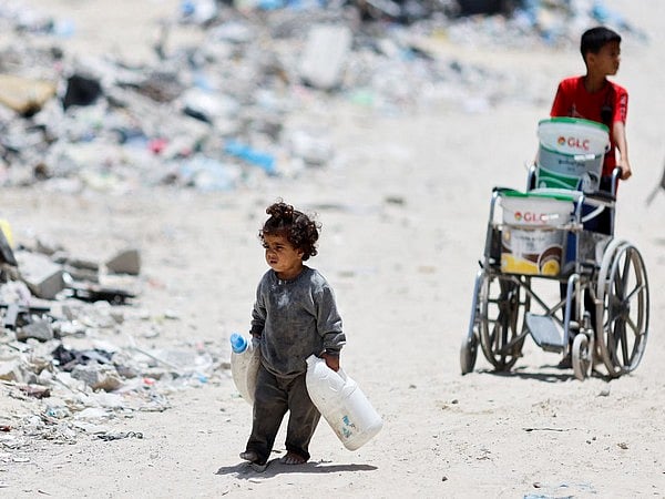2024 one of the worst years; 473 million children living in conflict ...