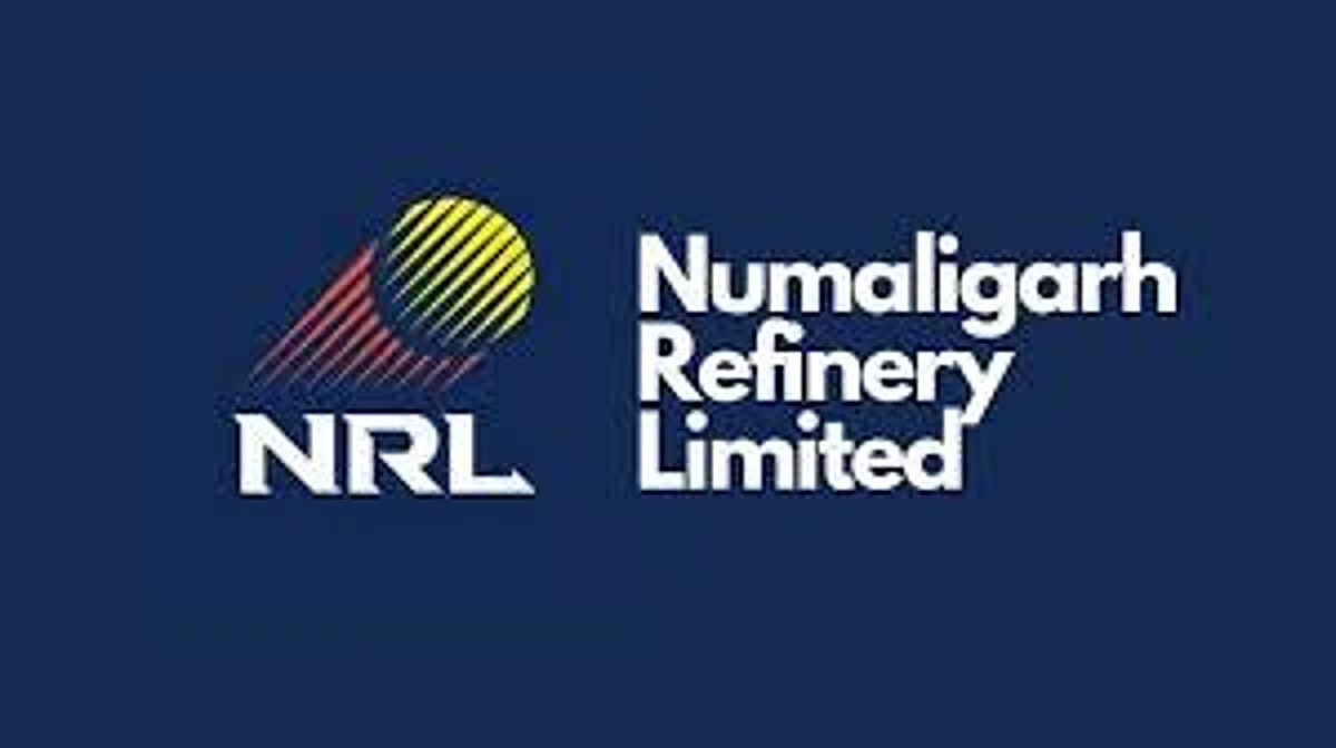 Assam: NRL workers protest against Labour Codes at refinery gate