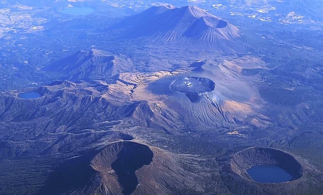 Shinmoedake volcano erupts in Japan, ash plume rises 3,000 meters