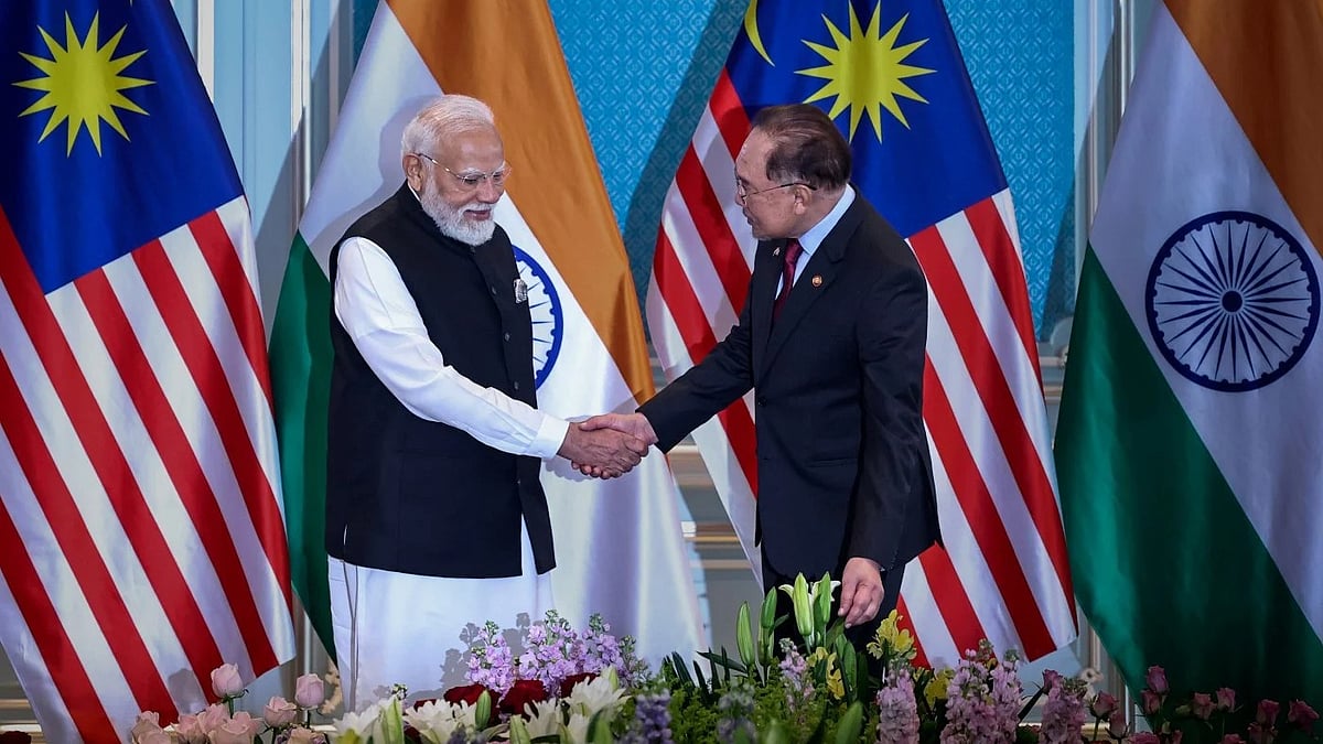 Modi, Ibrahim condemn terrorism, agree to counter radicalization,