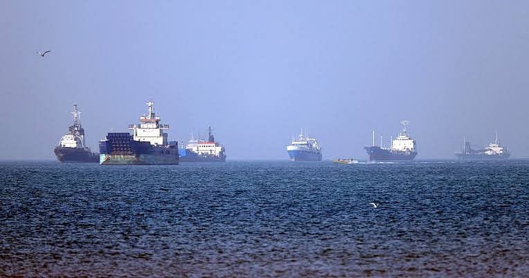 Iran warns Hormuz Strait not ‘theatre’ for transregional powers’ military display