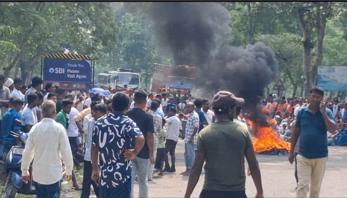 Assam: Thousand protesters block NH-61 over student’s death in Haluwating