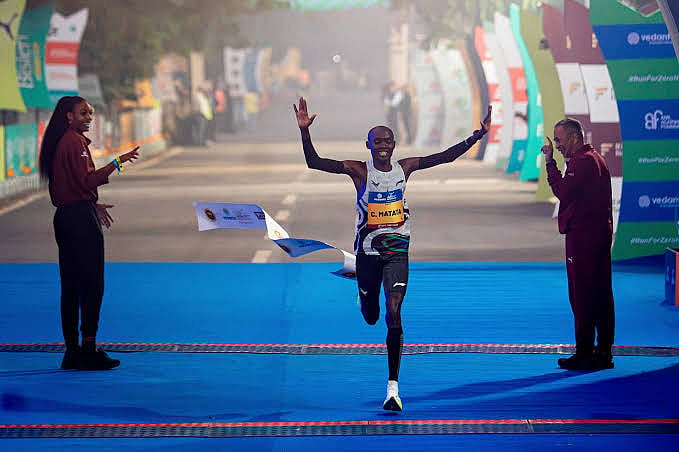 Kenya’s Charles Matata creates record to win Vedanta Delhi Half ...