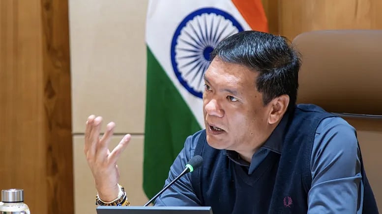 Arunachal CM Pema Khandu stresses transparency on Siang hydropower project