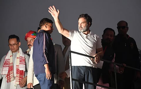 'आप आदिवासी हैं, बीजेपी आपको वनवासी कहती है': कांग्रेस सांसद राहुल गांधी
