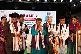 त्रिपुरा समाचार:
अगरतला के चिल्ड्रेन पार्क में दिव्य कला मेले का उद्घाटन