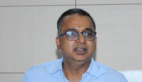 मतदान वाहनों में लगाया जाएगा जीपीएस; 50% मतदान केंद्रों पर सीधा प्रसारण: सीईओ अनुराग गोयल
