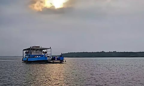 असम में नौका सेवाओं के लिए पांच और राष्ट्रीय जलमार्ग संभव
