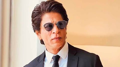 बॉलीवुड सुपरस्टार शाहरुख खान को डिहाइड्रेशन के कारण अहमदाबाद के अस्पताल में भर्ती कराया गया है